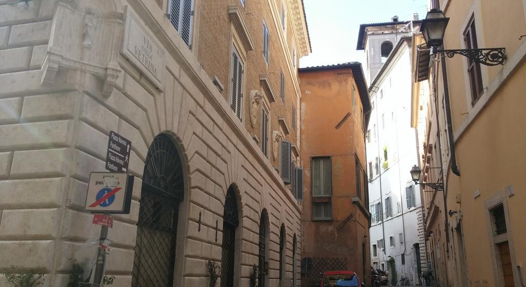 Vetrina Holidays Apartment Navona Roma Rom bilde